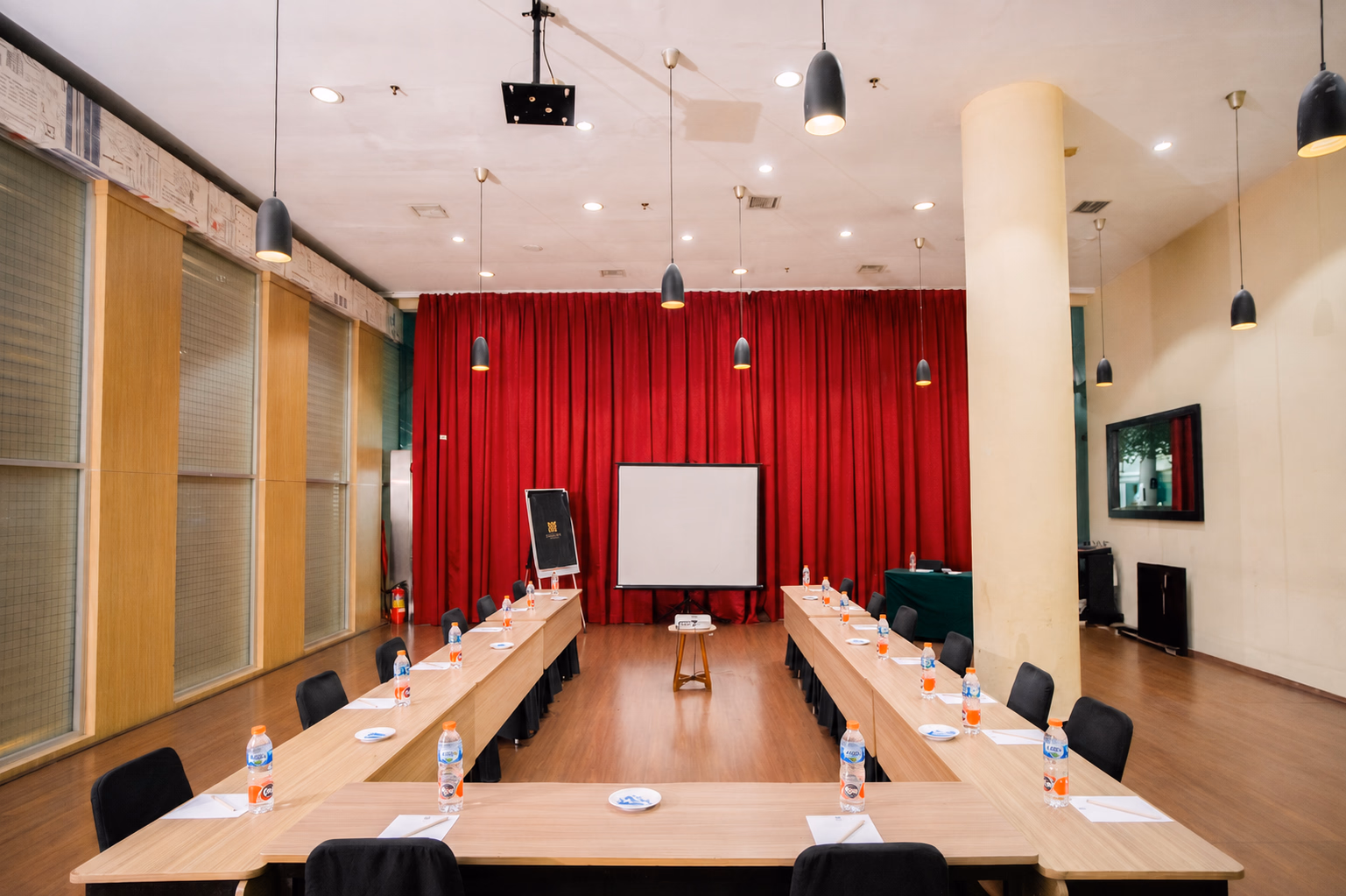 Gumarang Meeting Room