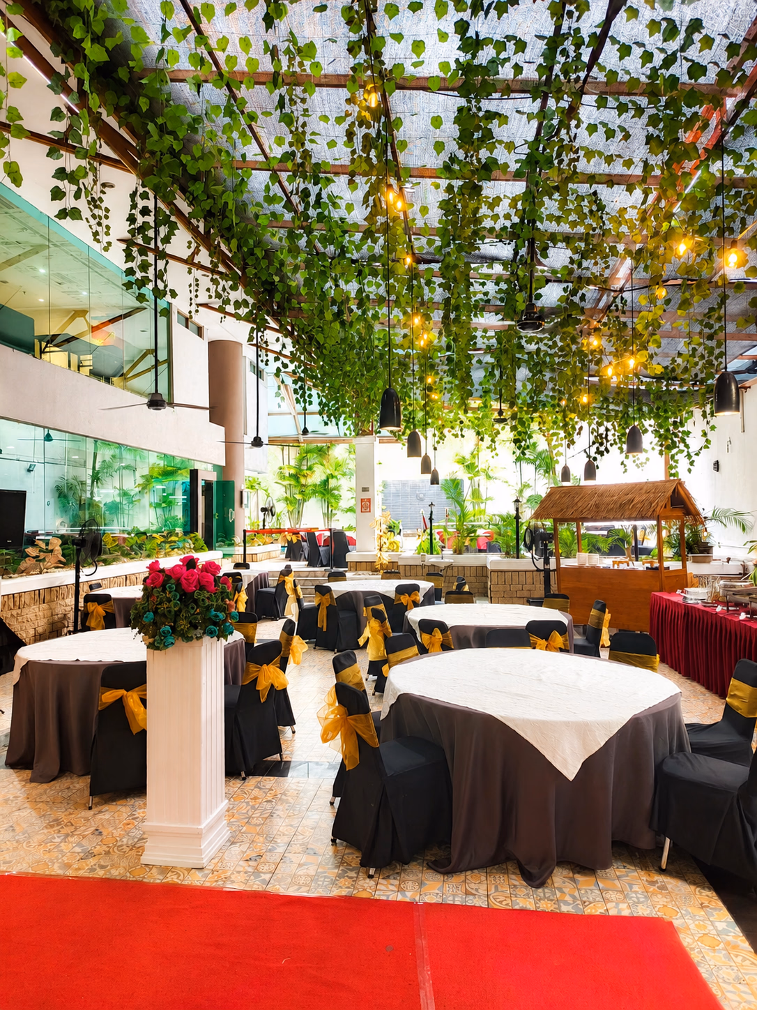 Tamarin Hotel Wedding Guest Dining Area